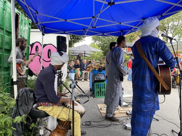 Concert next to Indkoeberen